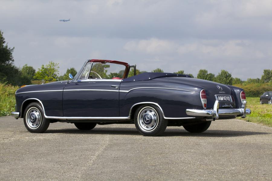  Mercedes-Benz 220 S Cabriolet 1958 года  (фото 25 из 49)